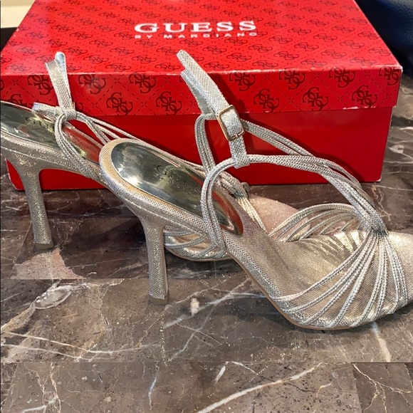 Guess Open Toe Heels Silver/Gold Sparkle 7.5M - Picture 7 of 8